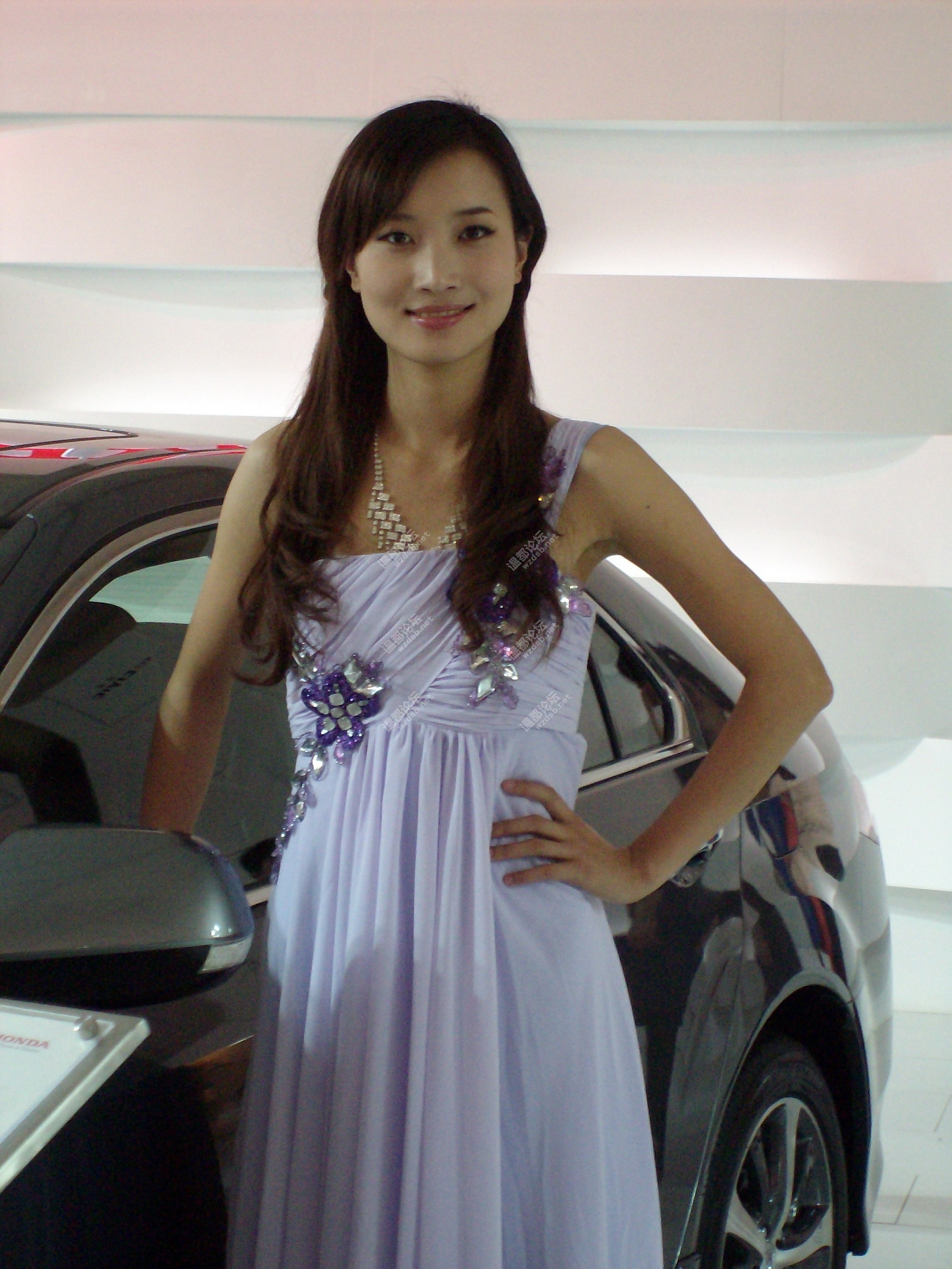 [随手<em>拍</em>] 温州车展,<em>美女如云</em>(高清大图持续奉献