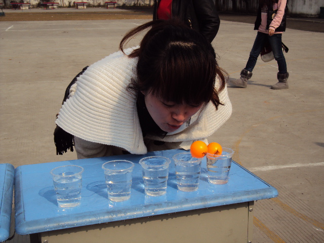 我们的趣味游戏活动 - 谈天说地 - 温都网