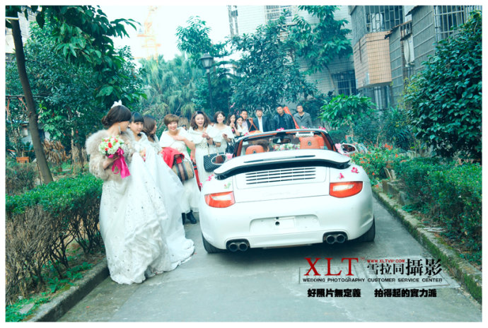 雪拉同摄影师<em>周立波结婚</em>当天跟拍,<em>照片</em>有点多