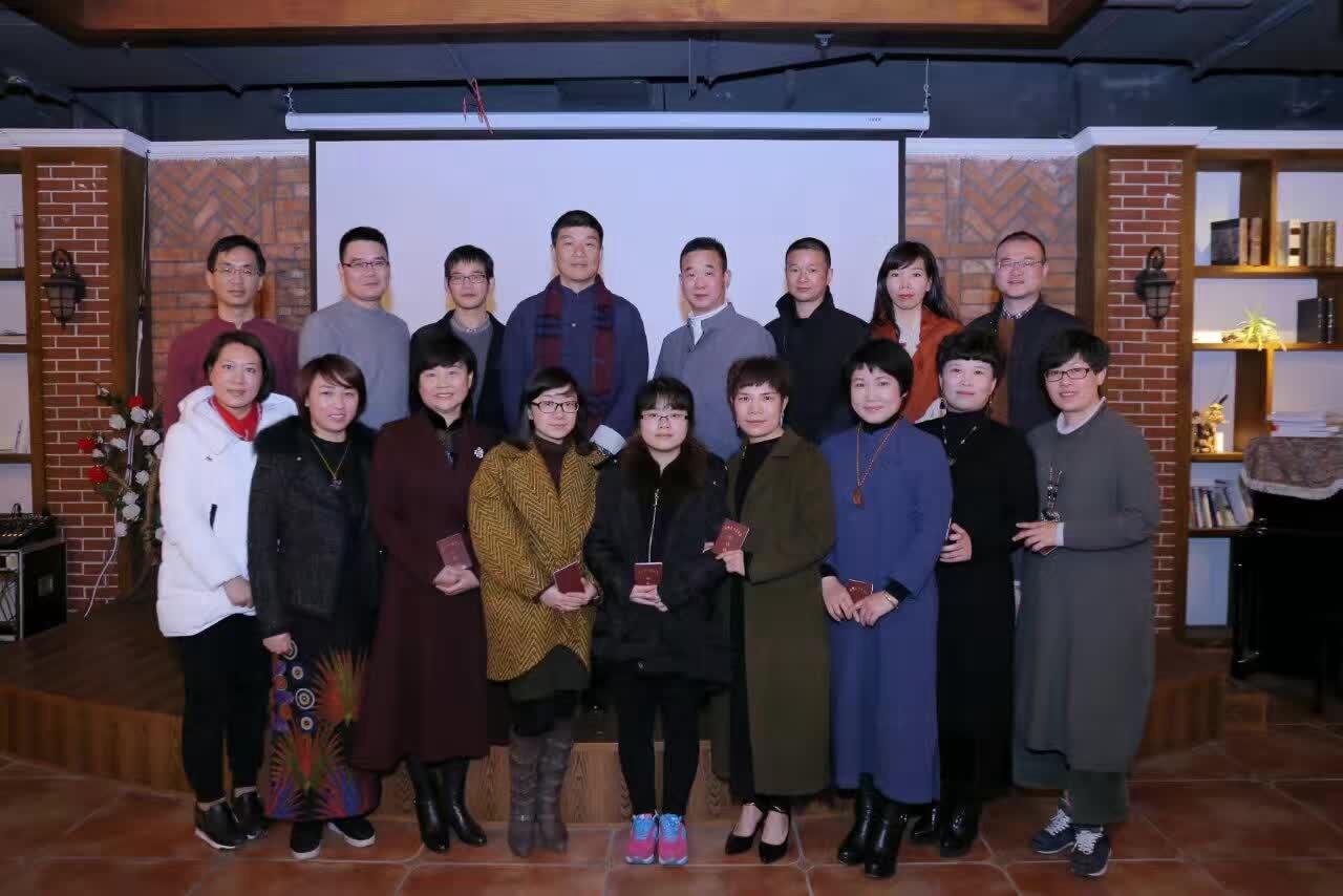 点击图片,在新窗口显示原始尺寸