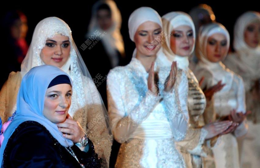 新潮与传统激撞 战乱后<em>车臣女孩</em>非一般生活 - 