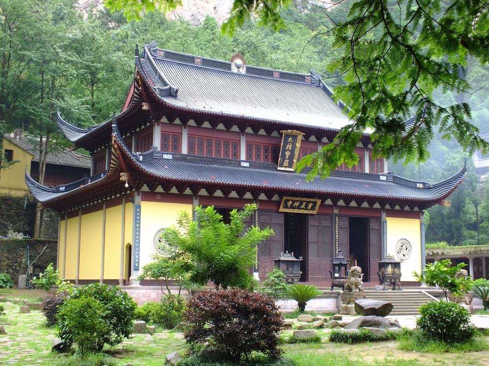 灵岩禅寺